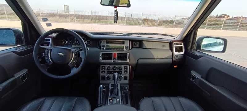 Land Rover Range rover, снимка 8 - Автомобили и джипове - 52484786