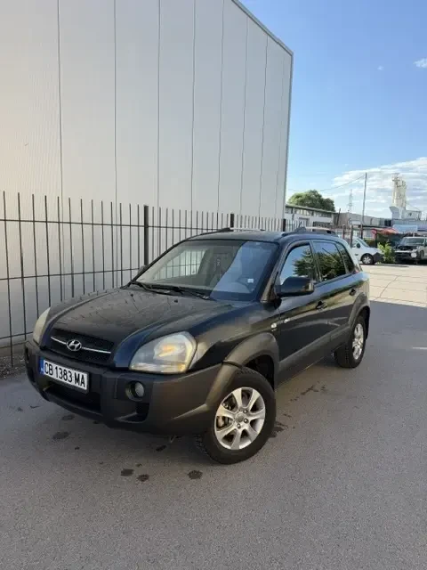 Hyundai Tucson, снимка 2 - Автомобили и джипове - 55245028