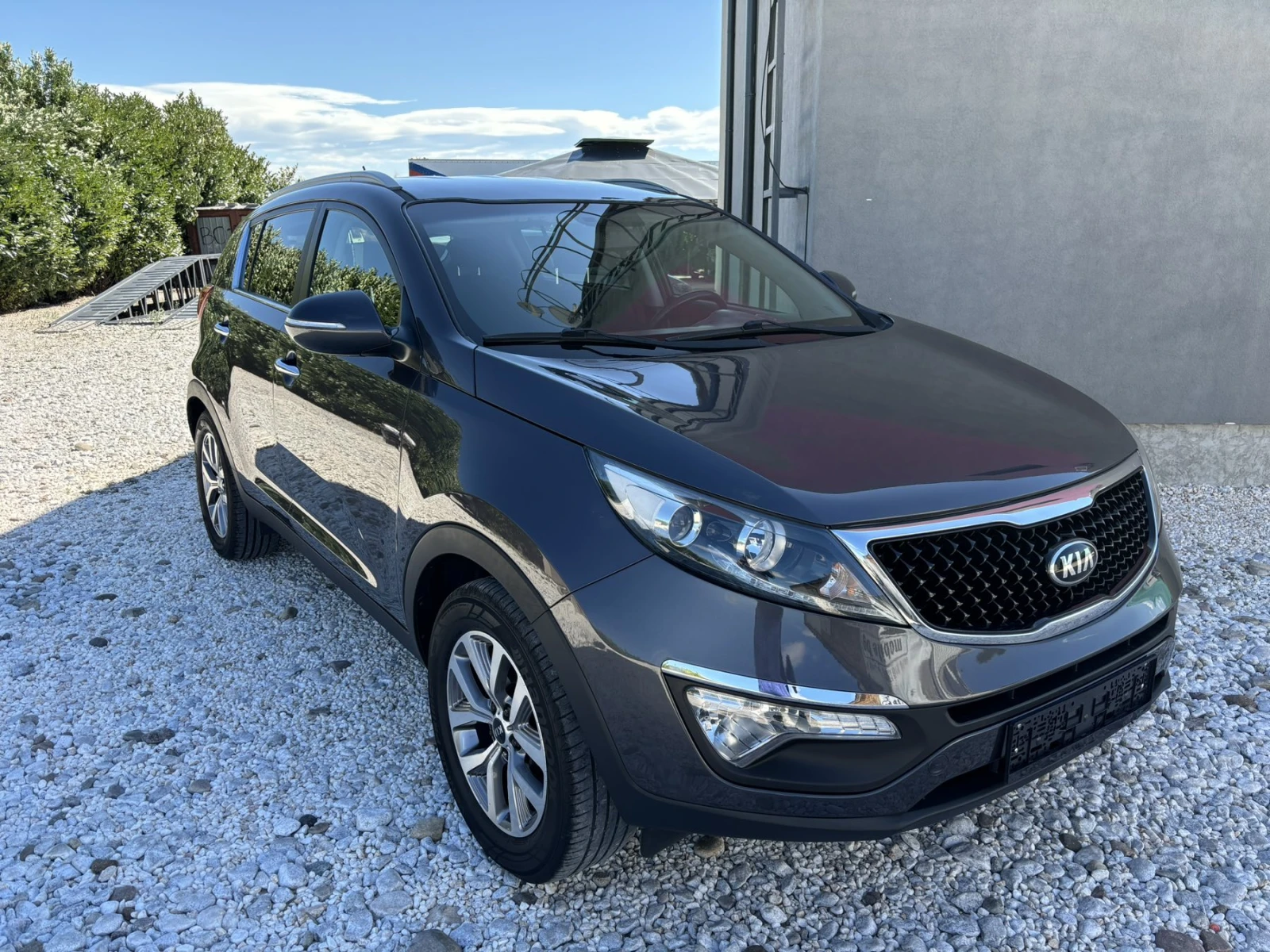 Kia Sportage 1.6 БЕНЗИН ГАЗ - изображение 2