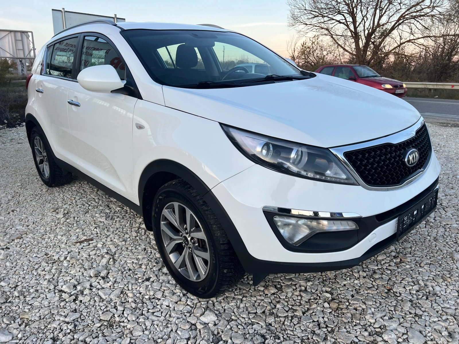 Kia Sportage 1.6 GDi/136p.s-Facelift - изображение 2