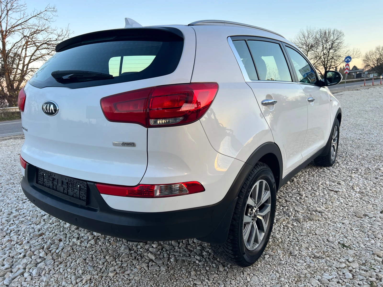 Kia Sportage 1.6 GDi/136p.s-Facelift - изображение 3
