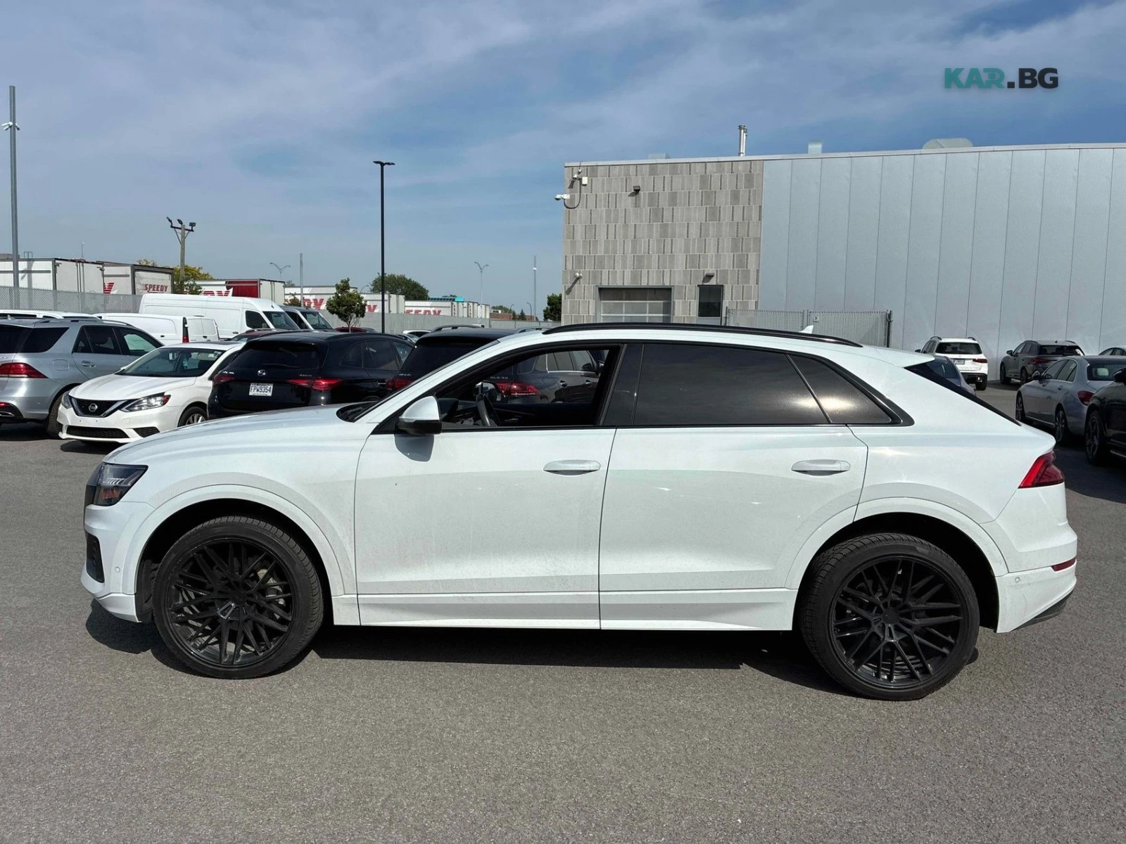 Audi Q8 TECHNIK Автокредит Цена до България, снимка 5 - Автомобили и джипове - 54817277