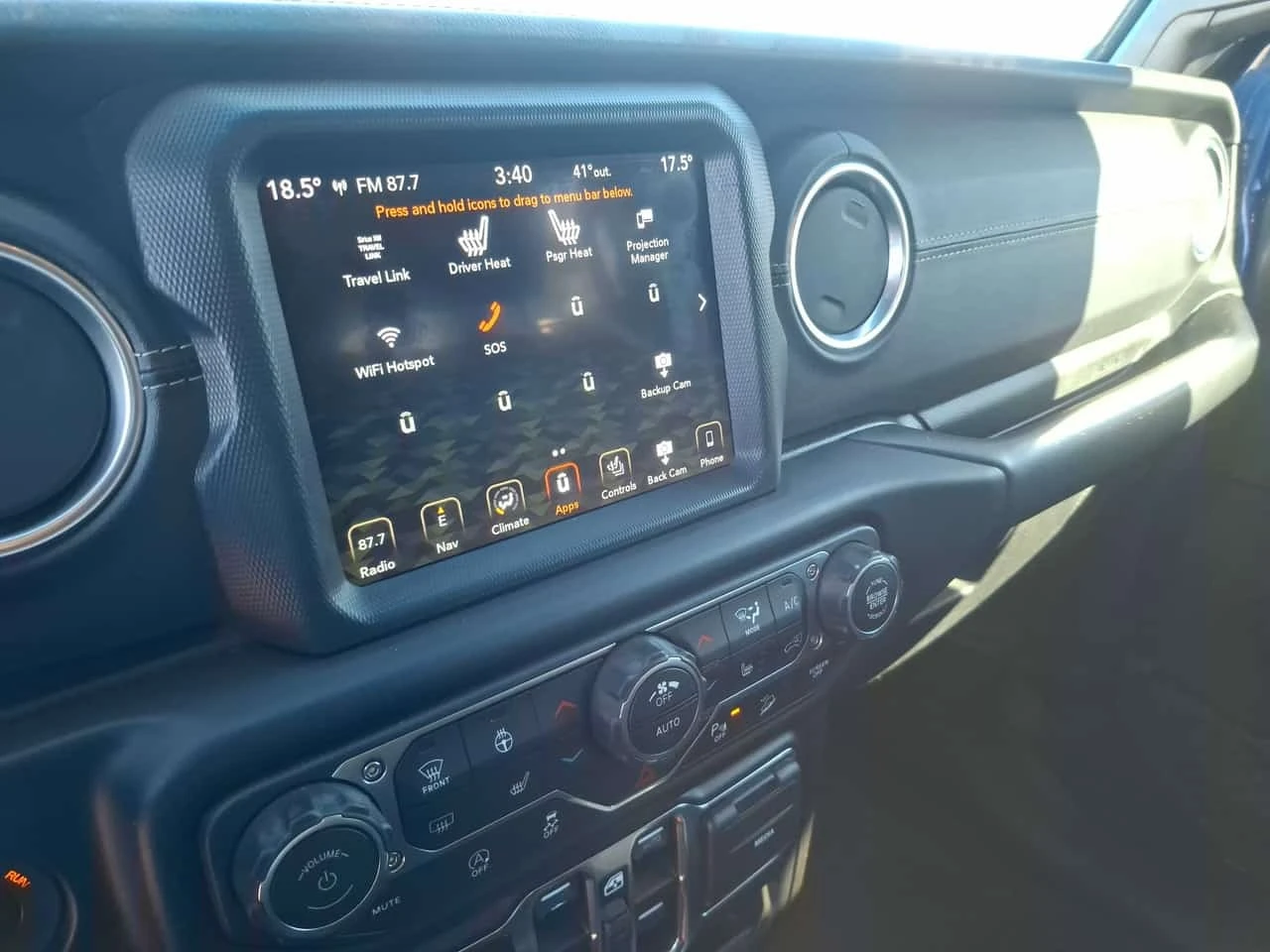Jeep Wrangler * Sahara * CARFAX * ��� ������������ ������ | Mobile.bg � ����������� 9
