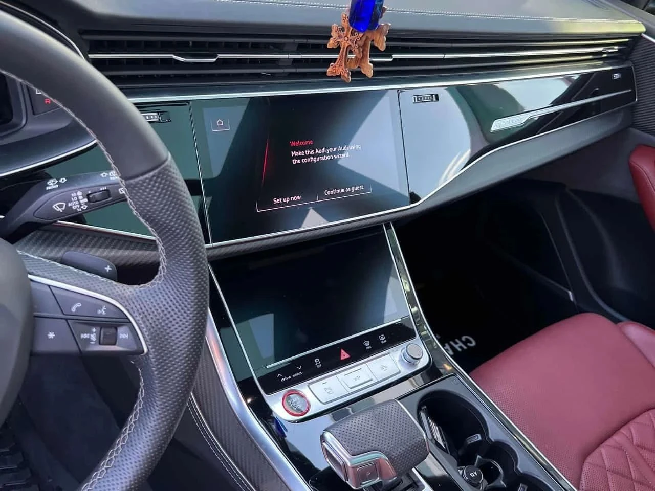 Audi SQ8, снимка 9 - Автомобили и джипове - 56728827