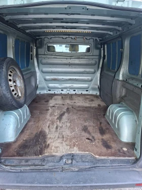 Renault Trafic Товарен, снимка 8