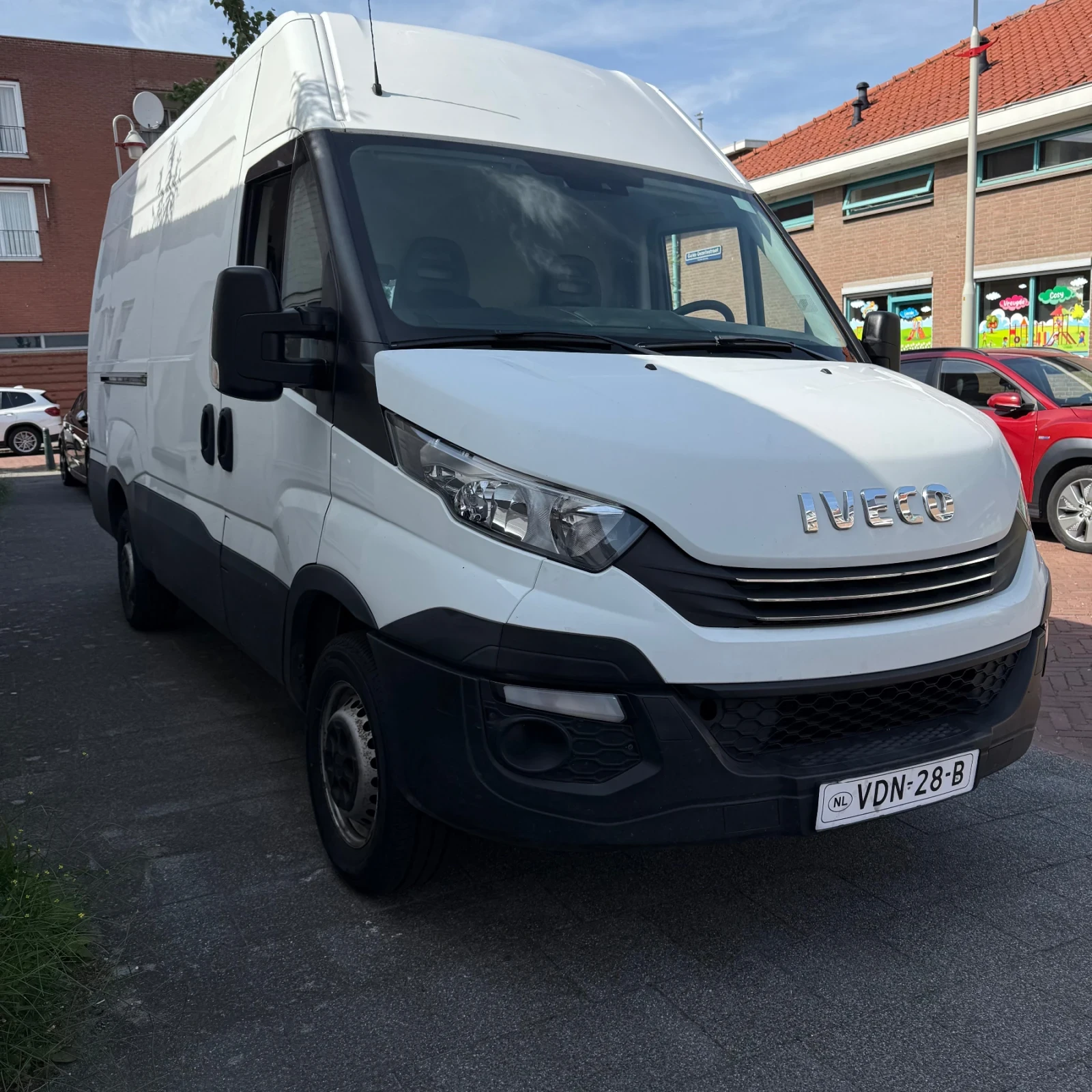 Iveco Daily 35 140 - изображение 2