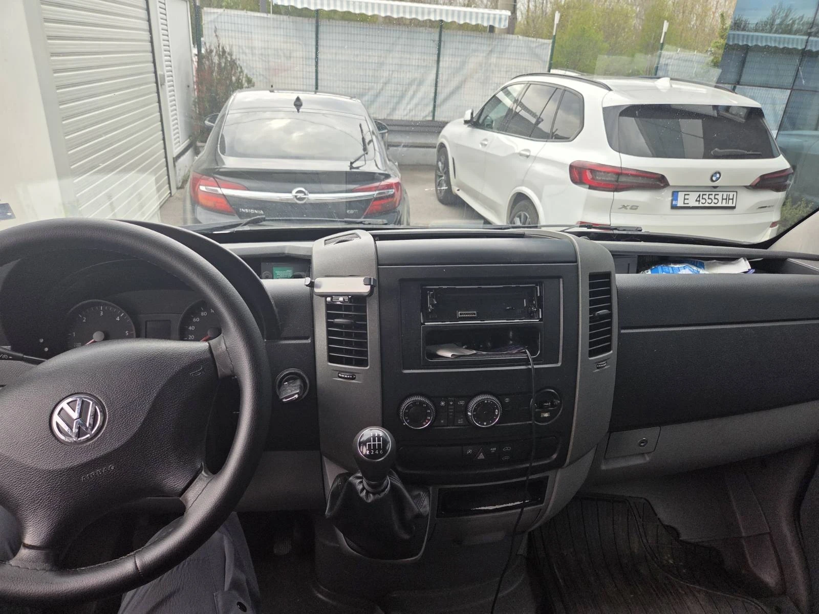 VW Crafter 2.0 tdi, снимка 9 - Бусове и автобуси - 54263727
