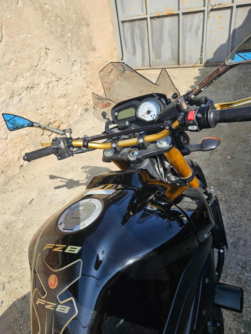 Yamaha FZ8, снимка 8 - Мотоциклети и мототехника - 46346371