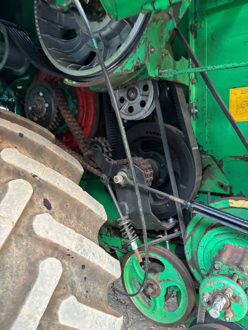 Комбайн Дон, снимка 5 - Селскостопанска техника - 50748281