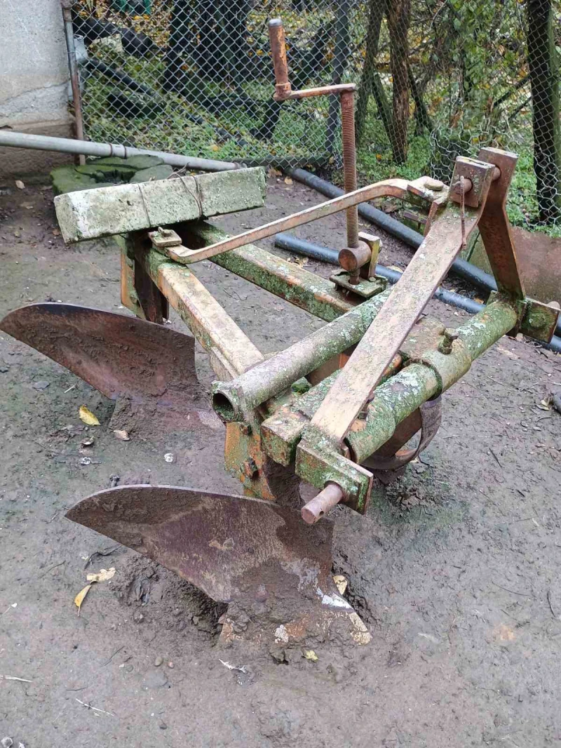 Трактор Владимировец, снимка 6 - Селскостопанска техника - 52682253