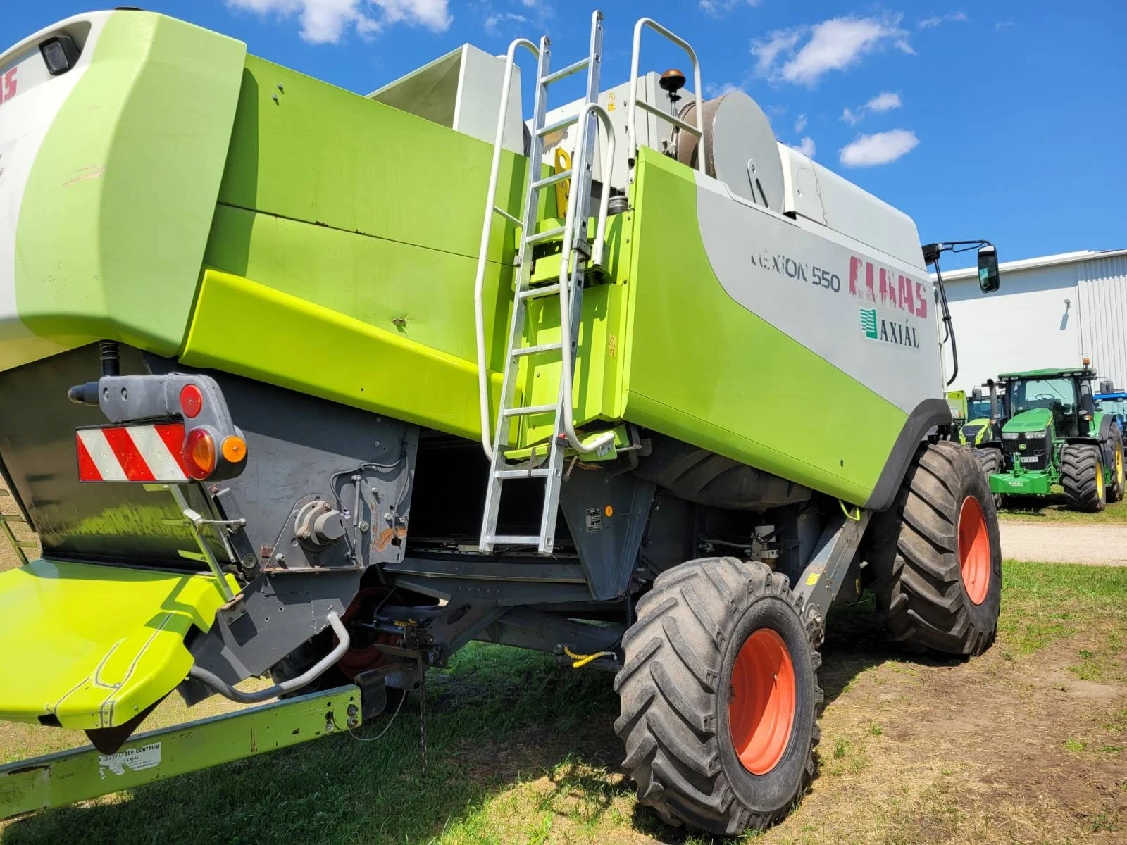 Комбайн Claas Lexion 550, снимка 3 - Селскостопанска техника - 55434059