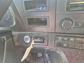 Бетон миксер Mercedes Arocs 32420, снимка 10