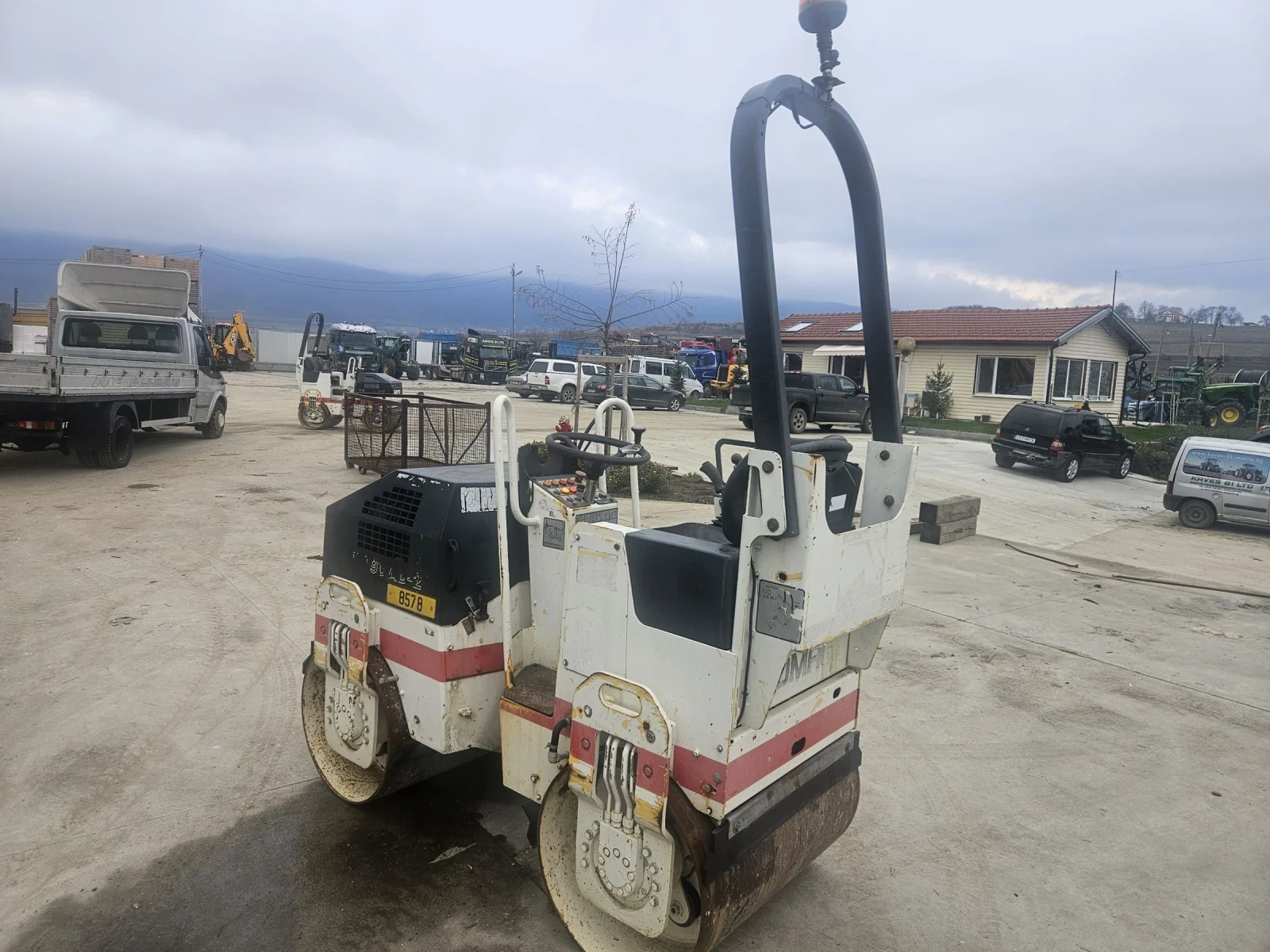 Валяк BOMAG BW 90-AD - изображение 2