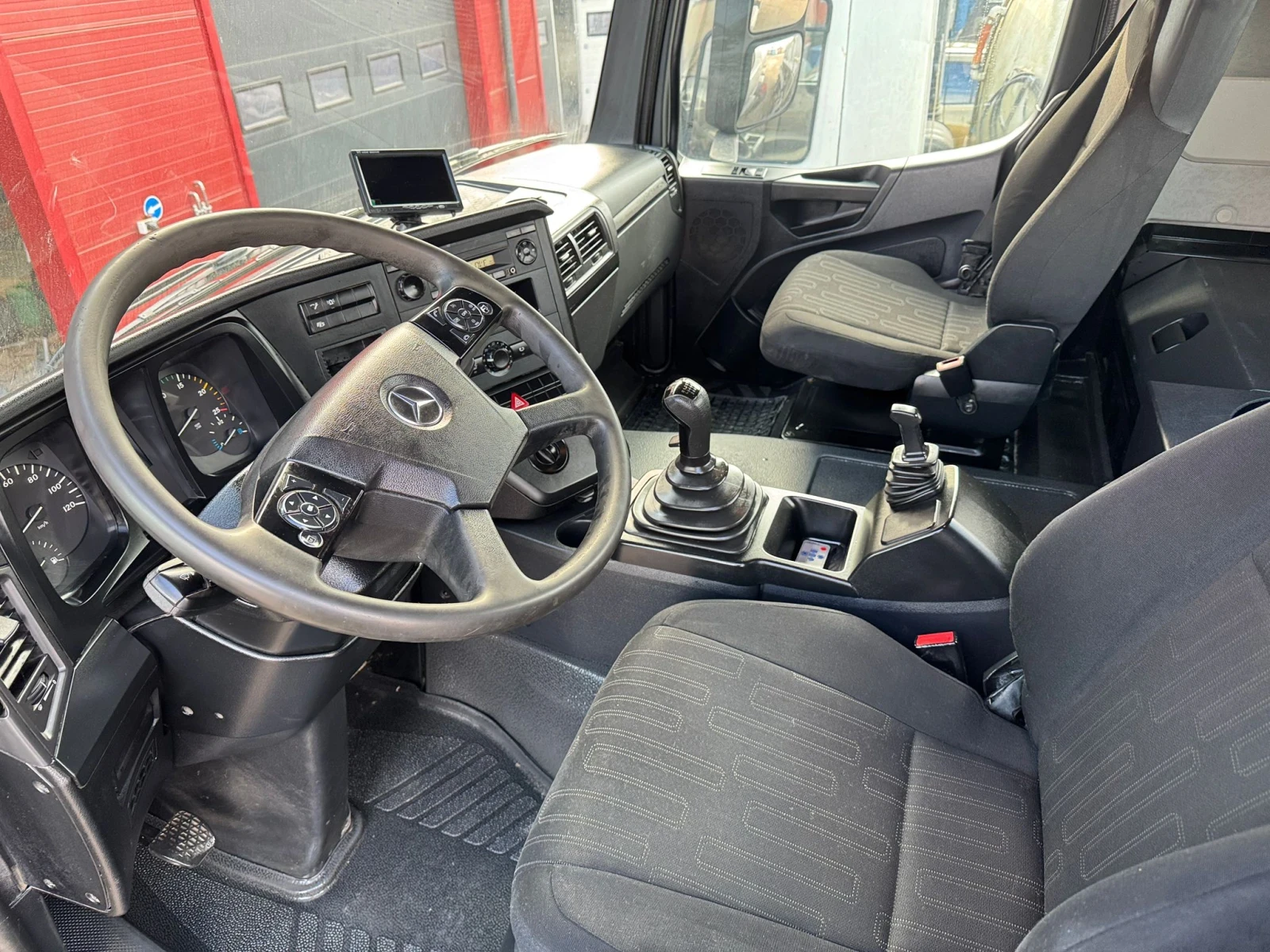 Бетон миксер Mercedes Arocs 32420, снимка 8 - Индустриална техника - 53415953