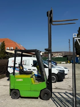 Мотокар Clark, снимка 6