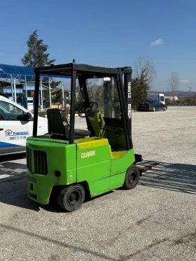 Мотокар Clark, снимка 5