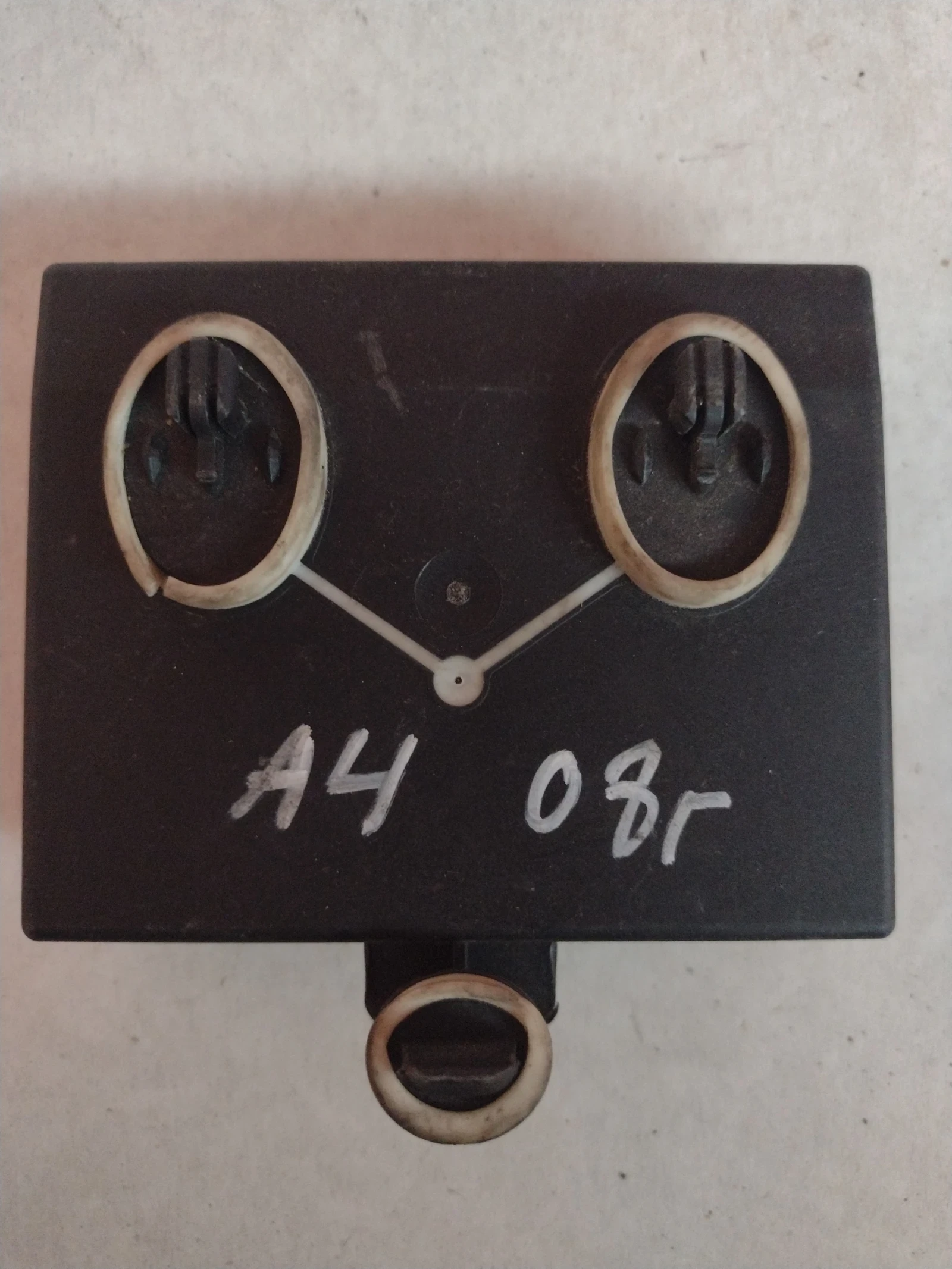 4F0959795N ����� �� ���������� ����� AUDI A4 B8   4F0 959 795 N | Mobile.bg � ����������� 2