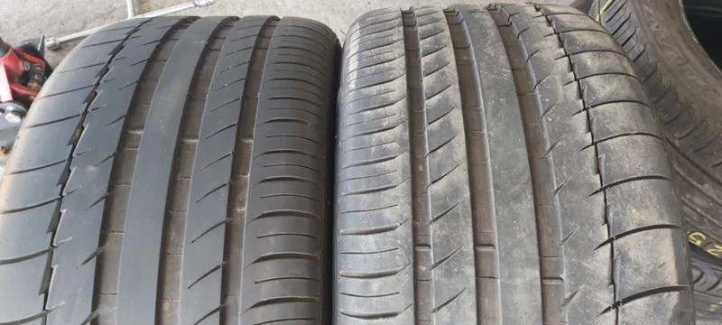 Гуми Летни 255/40R17, снимка 1 - Гуми и джанти - 33369274