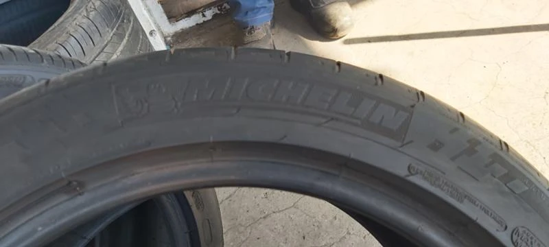 Гуми Летни 255/40R17, снимка 4 - Гуми и джанти - 33369274