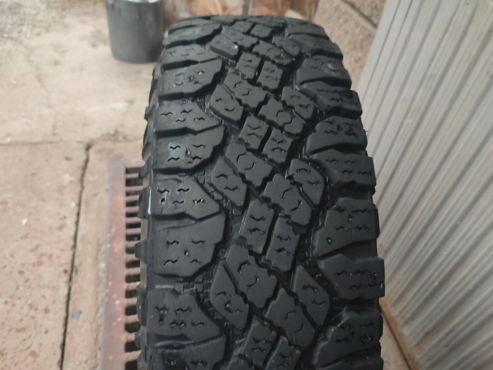 ���� 235/75R15 | Mobile.bg � ����������� 4