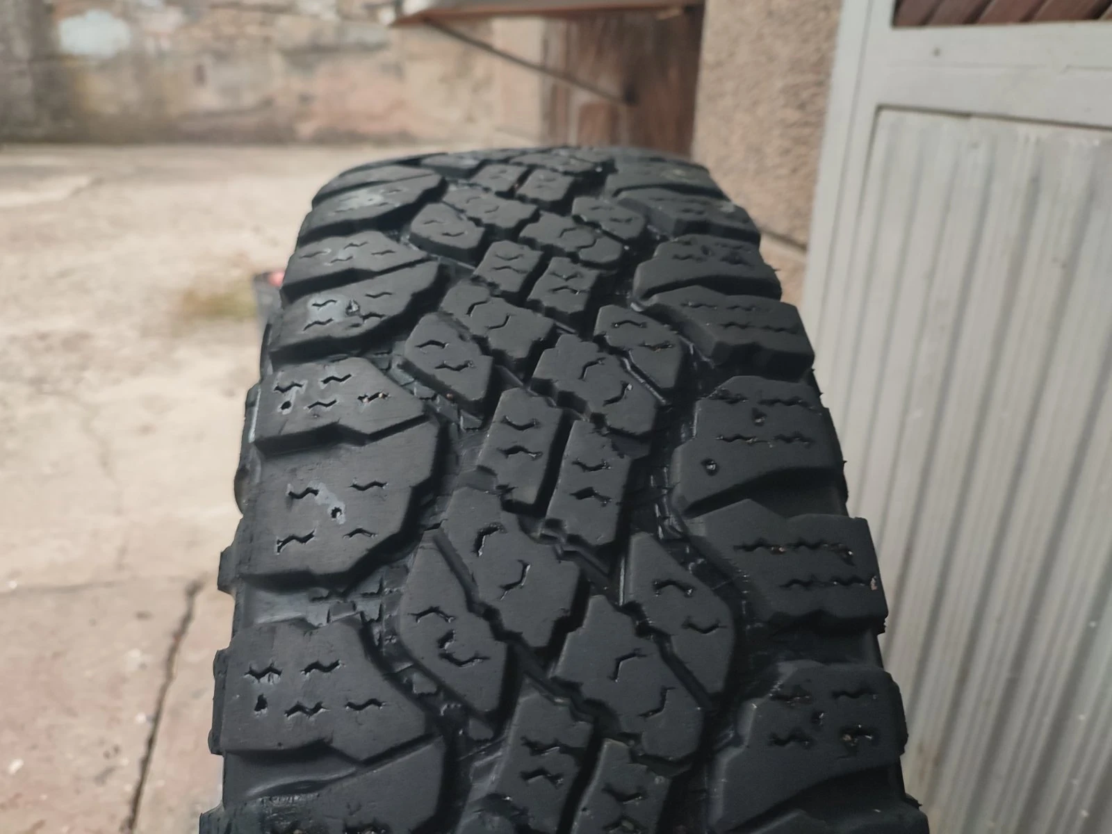 ���� 235/75R15 | Mobile.bg � ����������� 5