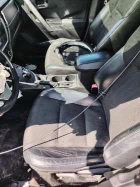 Toyota Auris 1.8 hibrid, снимка 8