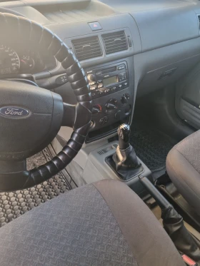 Ford Connect 1.8 дизел , снимка 3
