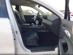 Genesis GV70 2.5L I-4 DI, DOHC, VVT, TURBO, 300HP All Wheel | Auto.bg — изображение 5