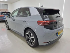 VW ID.3 1st Plus- 90% SOH - 16165 € / 31615.99 лв. - 73583136 4