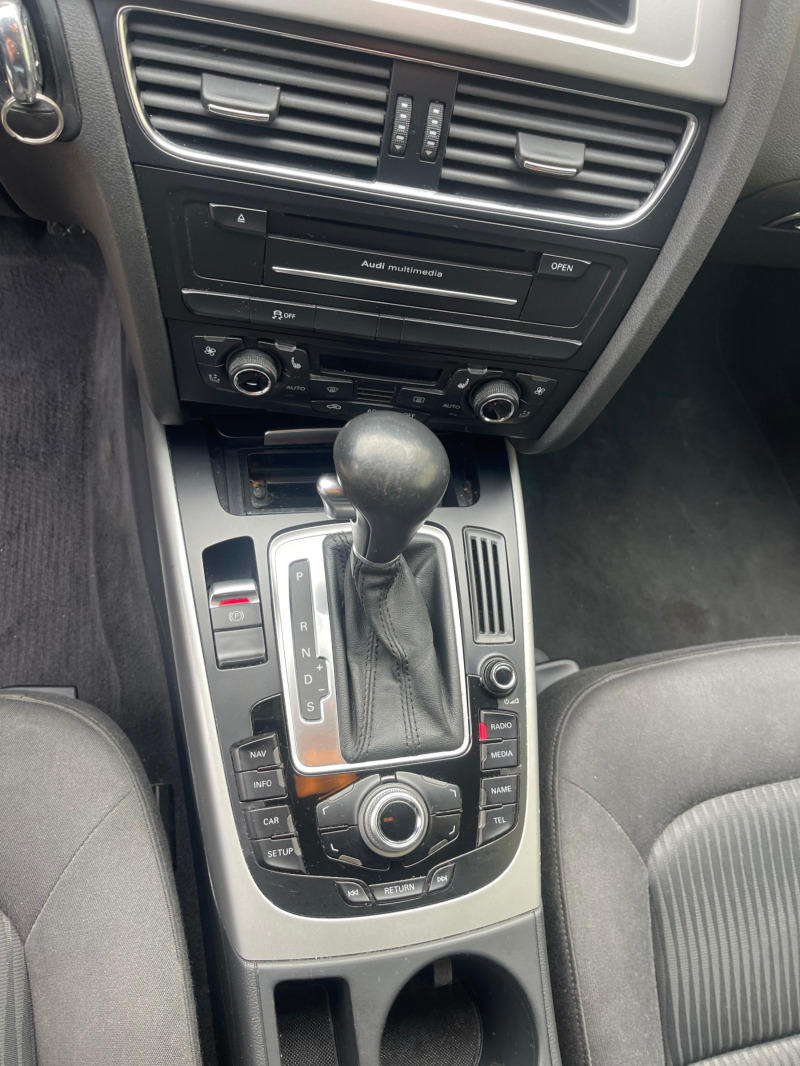 Audi A4 1.8Т автомат, снимка 9 - Автомобили и джипове - 45398916