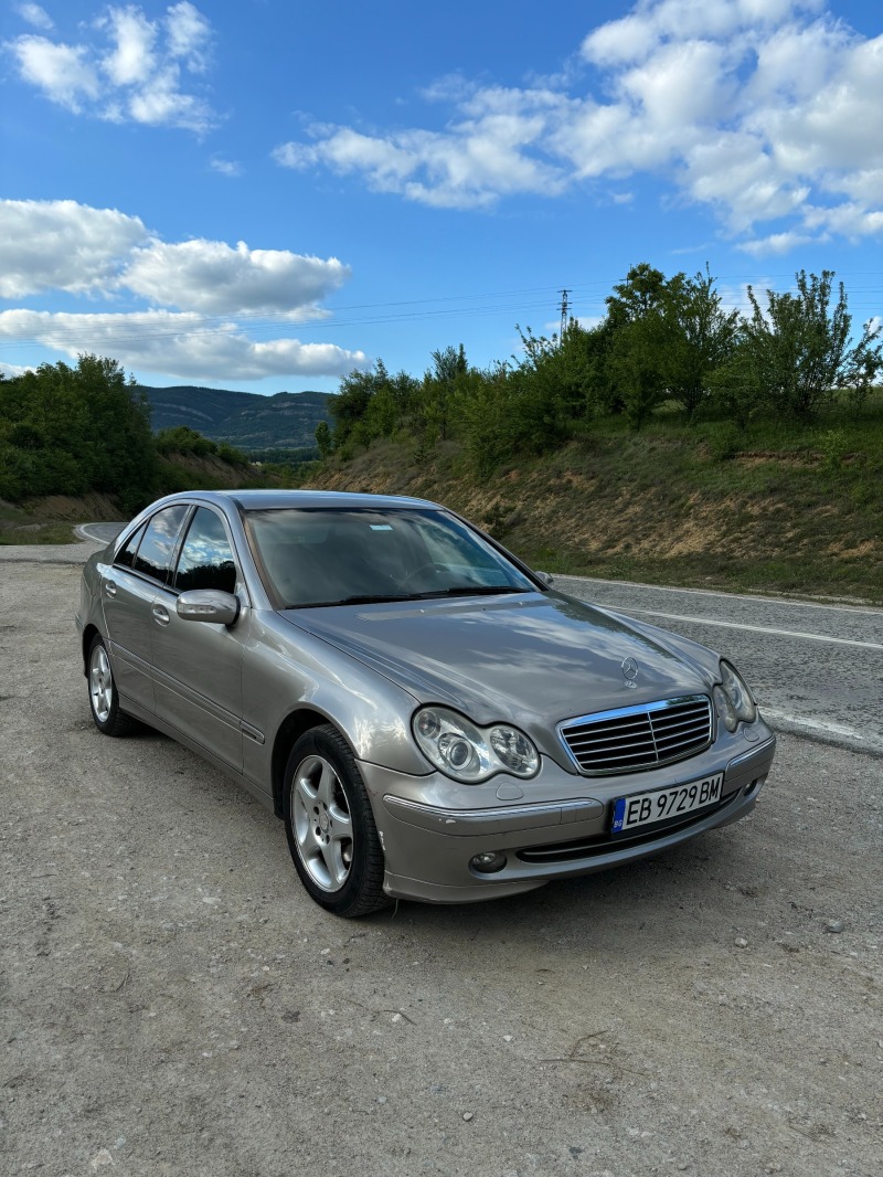 Mercedes-Benz C 220 CDI, снимка 1 - Автомобили и джипове - 46439874