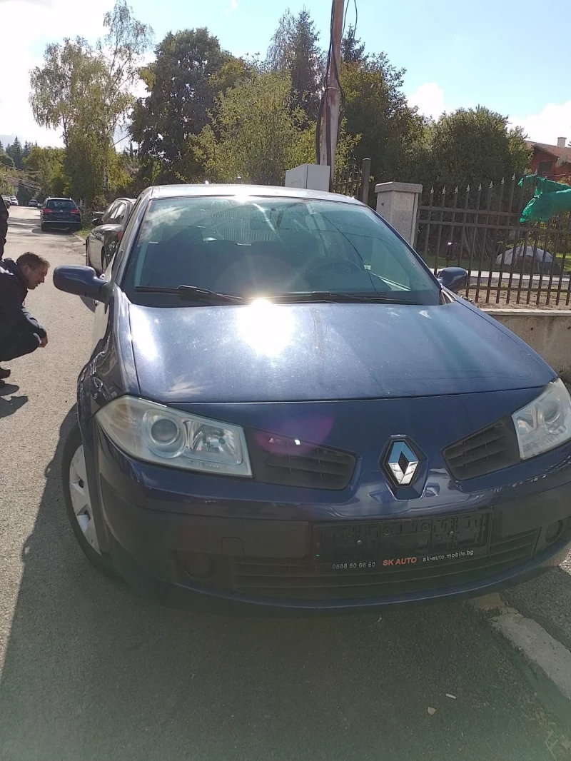 Renault Megane, снимка 1 - Автомобили и джипове - 47560654