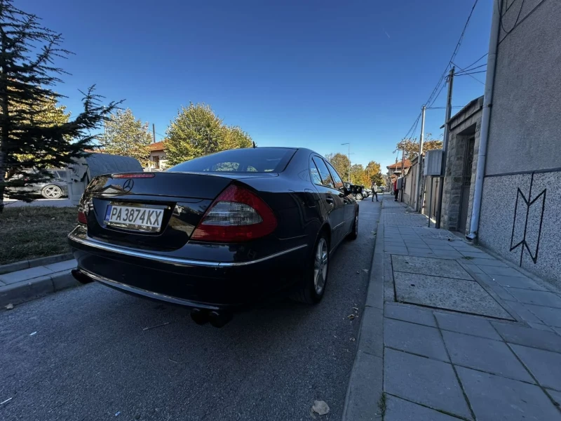 Mercedes-Benz E 350, снимка 4 - Автомобили и джипове - 47727502