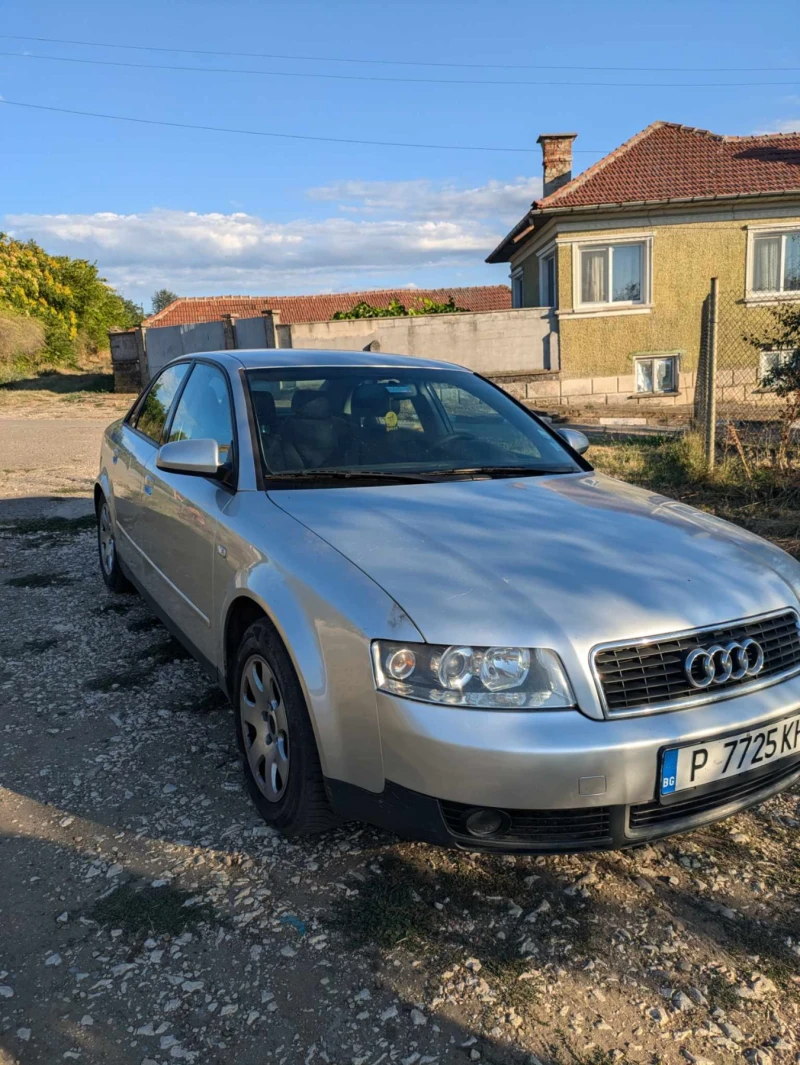 Audi A4, снимка 2 - Автомобили и джипове - 47900376