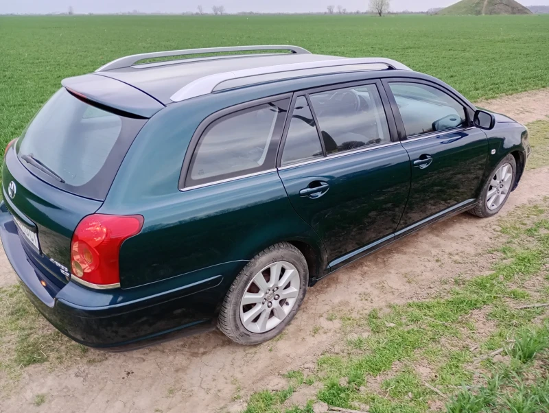 Toyota Avensis 2.0 VVT-i, снимка 4 - Автомобили и джипове - 49470785