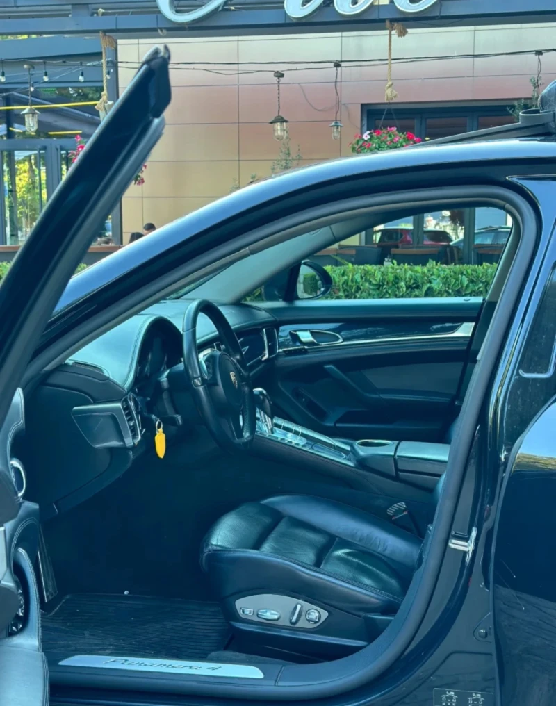 Porsche Panamera PDK / SPORT CHRONO / BOSE / LED / AKRAPOVIC, снимка 10 - Автомобили и джипове - 50102667