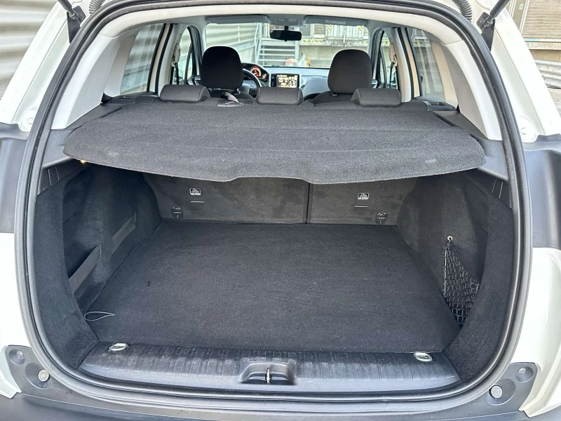 Peugeot 2008, снимка 8 - Автомобили и джипове - 52605846