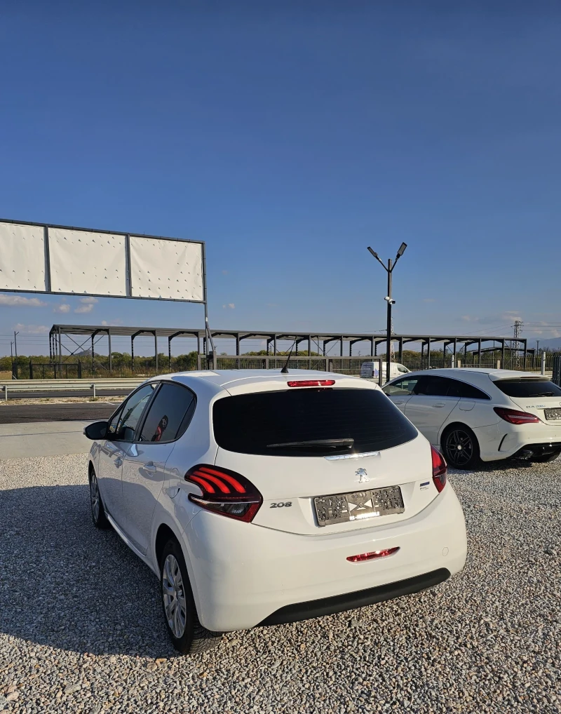 Peugeot 208 Товарен Евро6, снимка 4 - Автомобили и джипове - 51572345