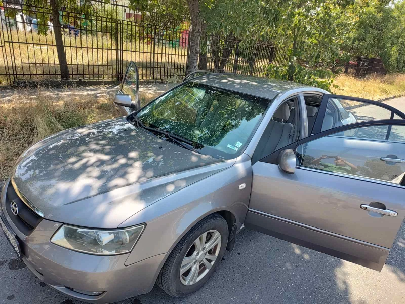 Hyundai Sonata, снимка 8 - Автомобили и джипове - 52414114