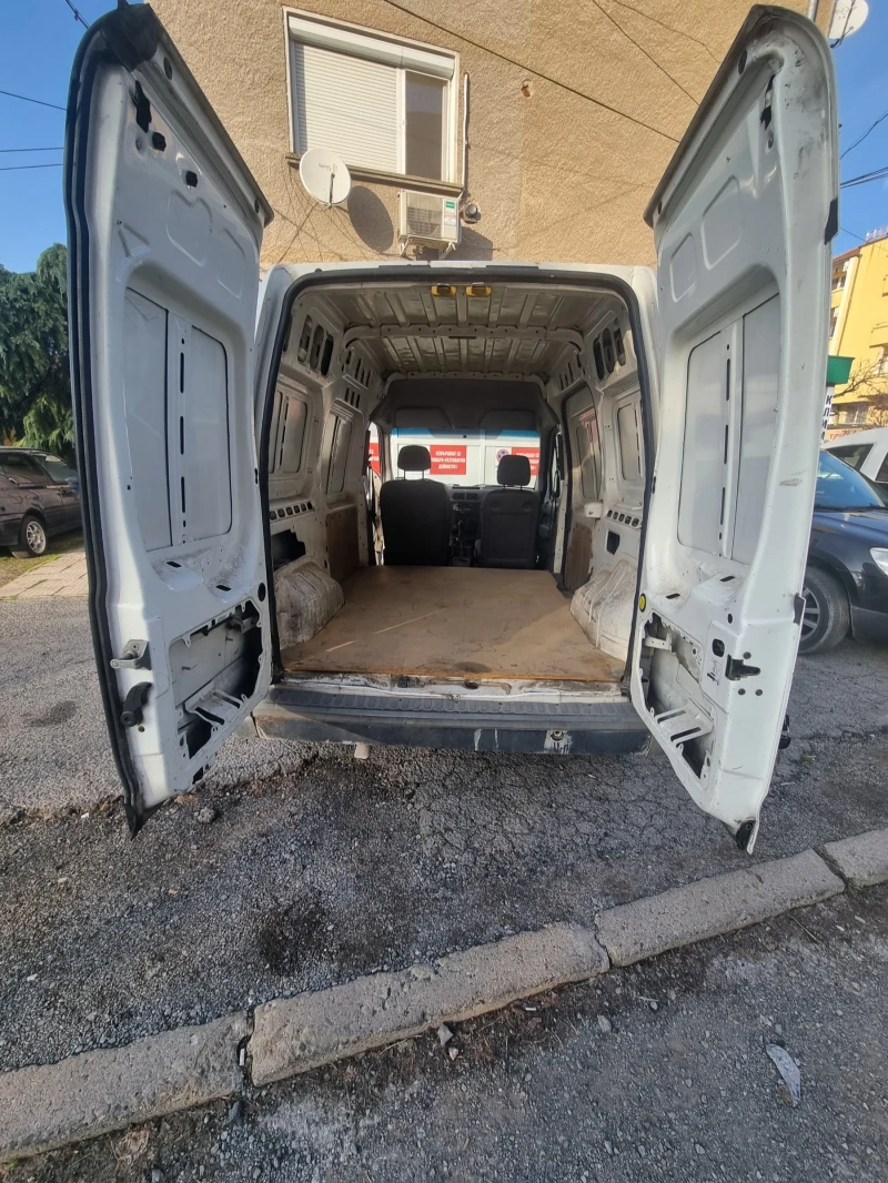 Ford Connect 1.8 дизел , снимка 7 - Автомобили и джипове - 52887247