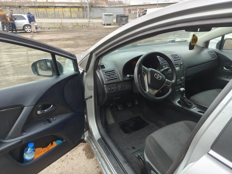Toyota Avensis T 27, снимка 7 - Автомобили и джипове - 52956040