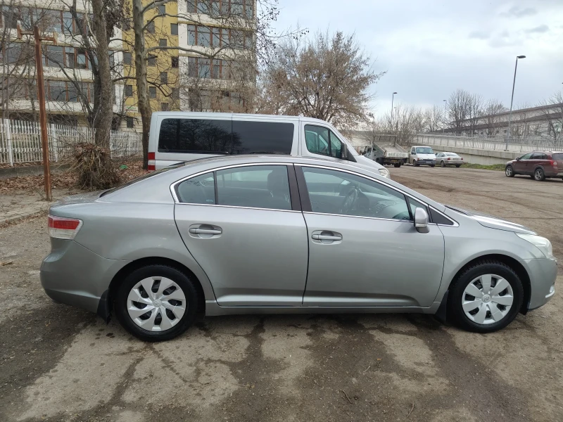 Toyota Avensis T 27, снимка 5 - Автомобили и джипове - 52956040