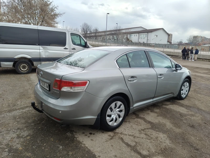 Toyota Avensis T 27, снимка 4 - Автомобили и джипове - 52956040