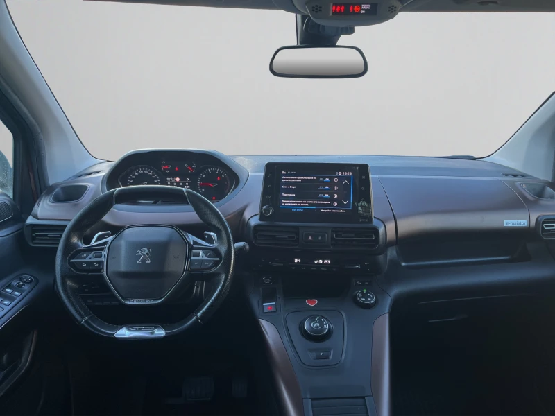 Peugeot Rifter, снимка 9 - Автомобили и джипове - 53084657