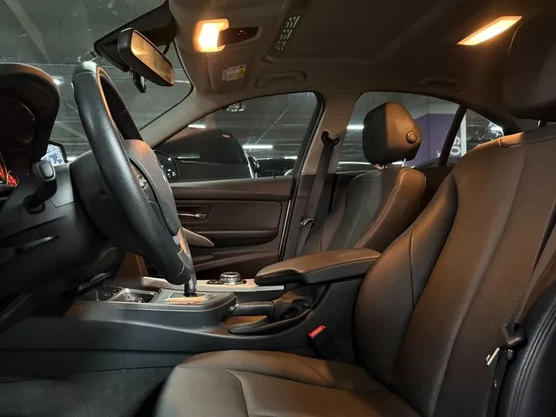 BMW 320 d-MSport - САМО 30% АВАНС, снимка 4 - Автомобили и джипове - 55706098