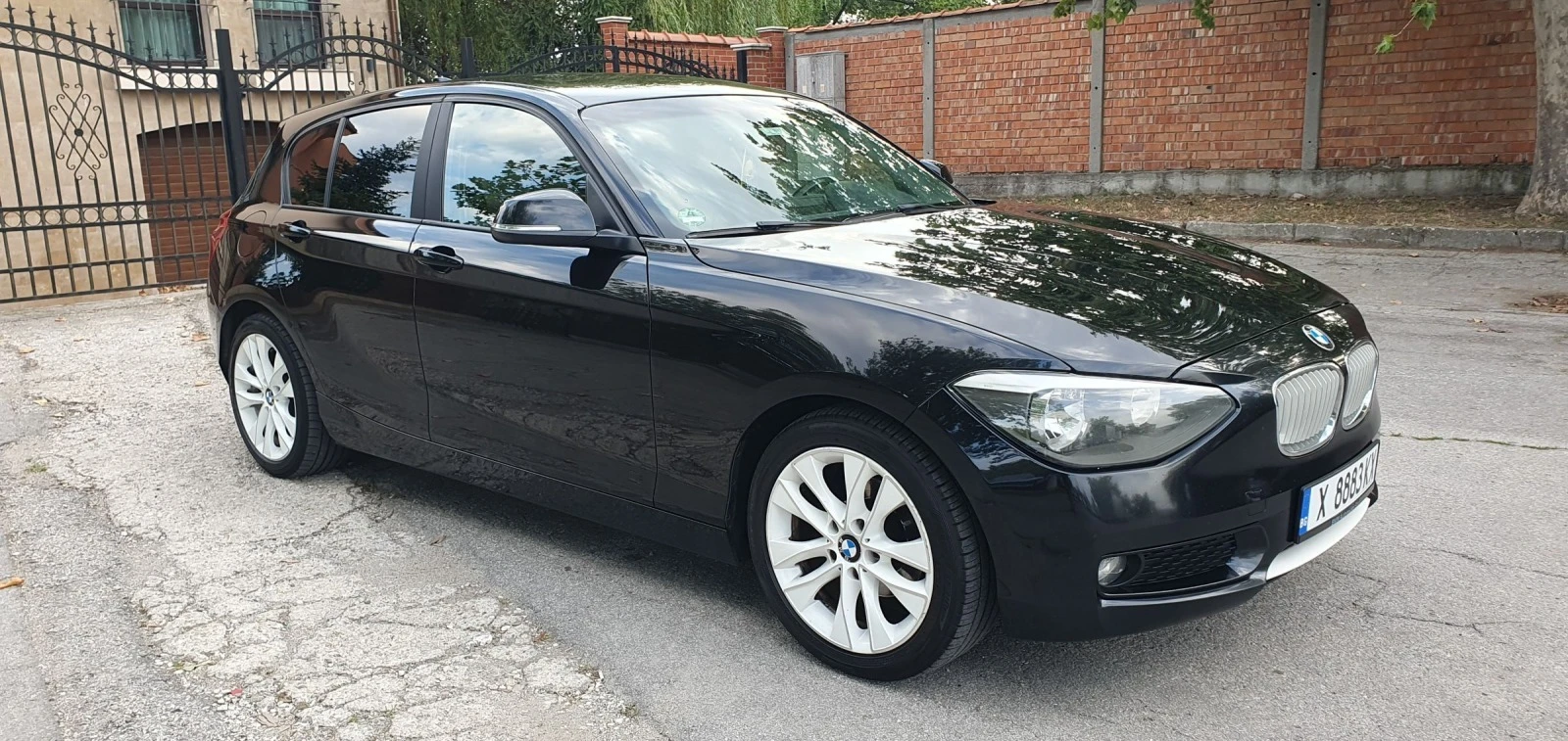 BMW 116 2.0 D Urban - изображение 2