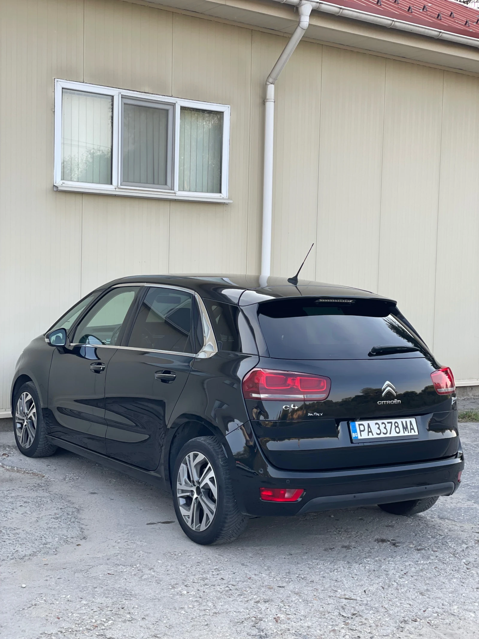 Citroen C4 Picasso * 1, 6HDI* KEYLESS* FULL* TOP*  - изображение 4