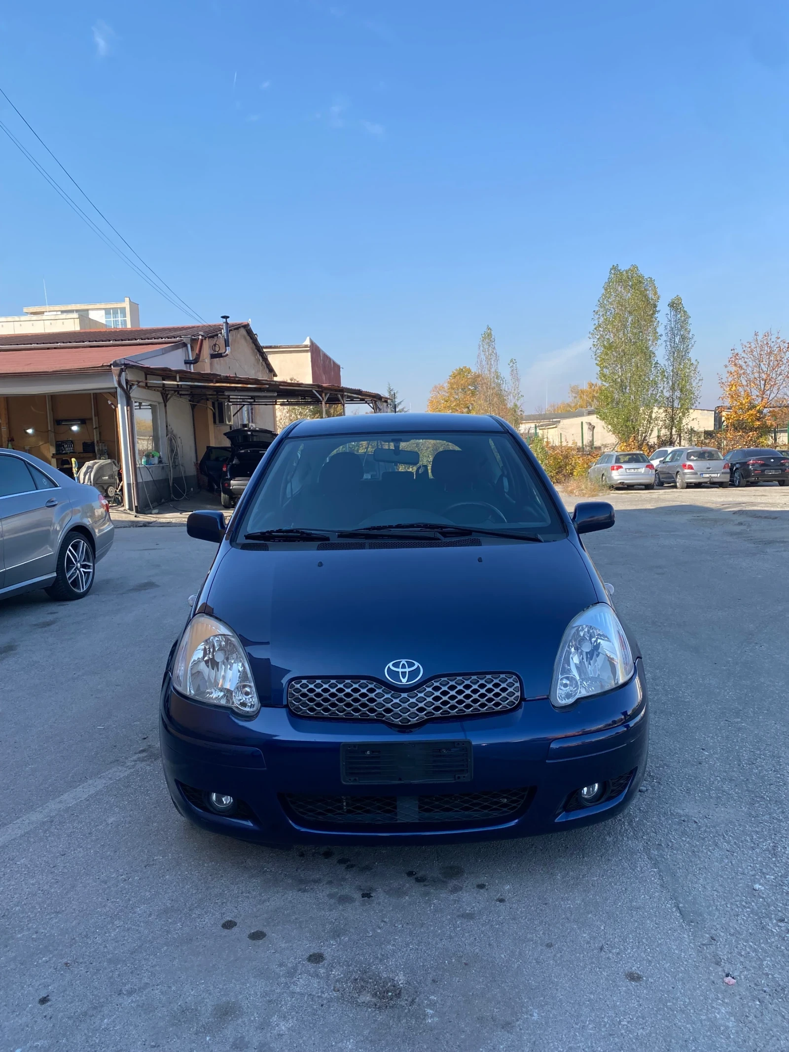 Toyota Yaris 1.3 - изображение 5