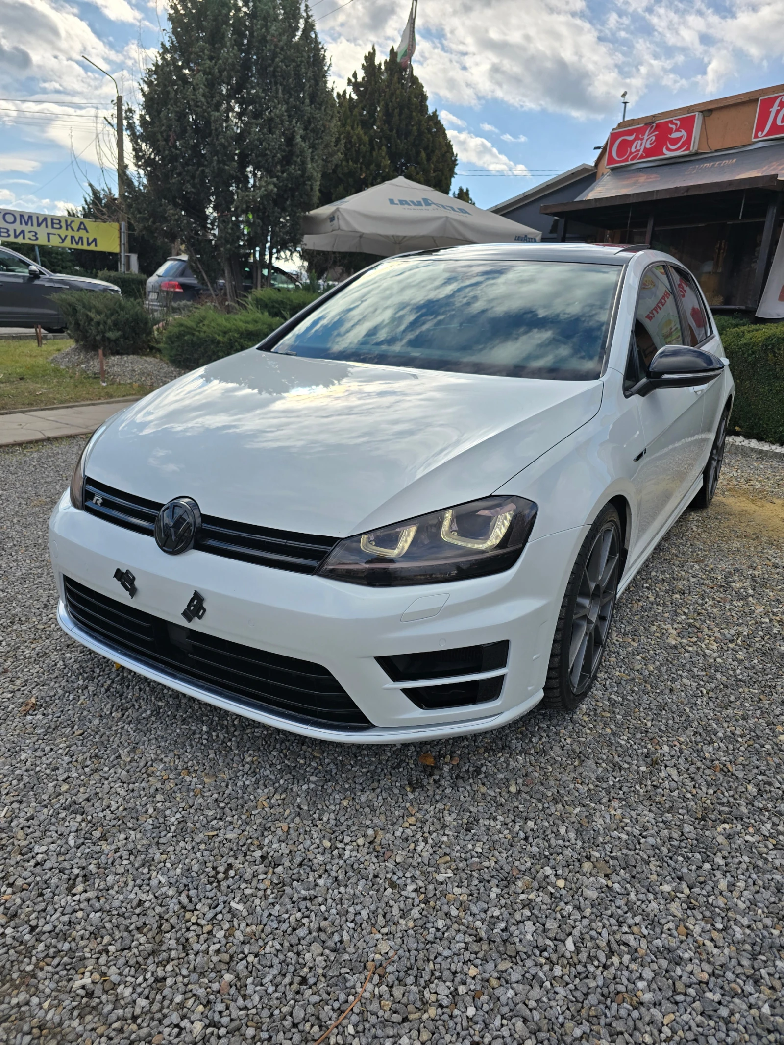 VW Golf 2.0R 300ks.4x4, distronic от SWISS - изображение 2