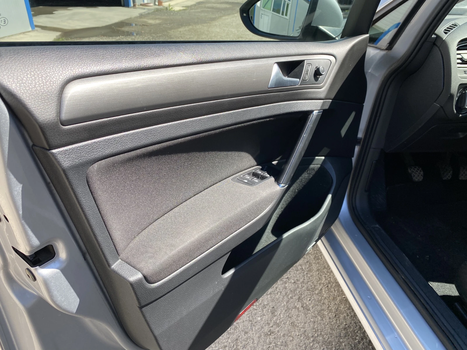 VW Golf Variant 1.6 - изображение 8